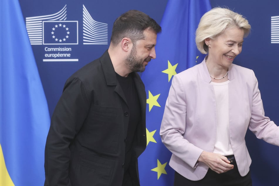 Ukraine-Krieg: EU überweist weitere Milliardenhilfe an die Ukraine