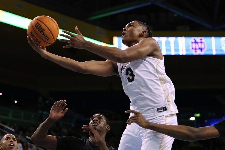 Caleb Foster led Sherman Oaks Notre Dame to an 80-61 victory over Sierra Canyon School with 28 points.