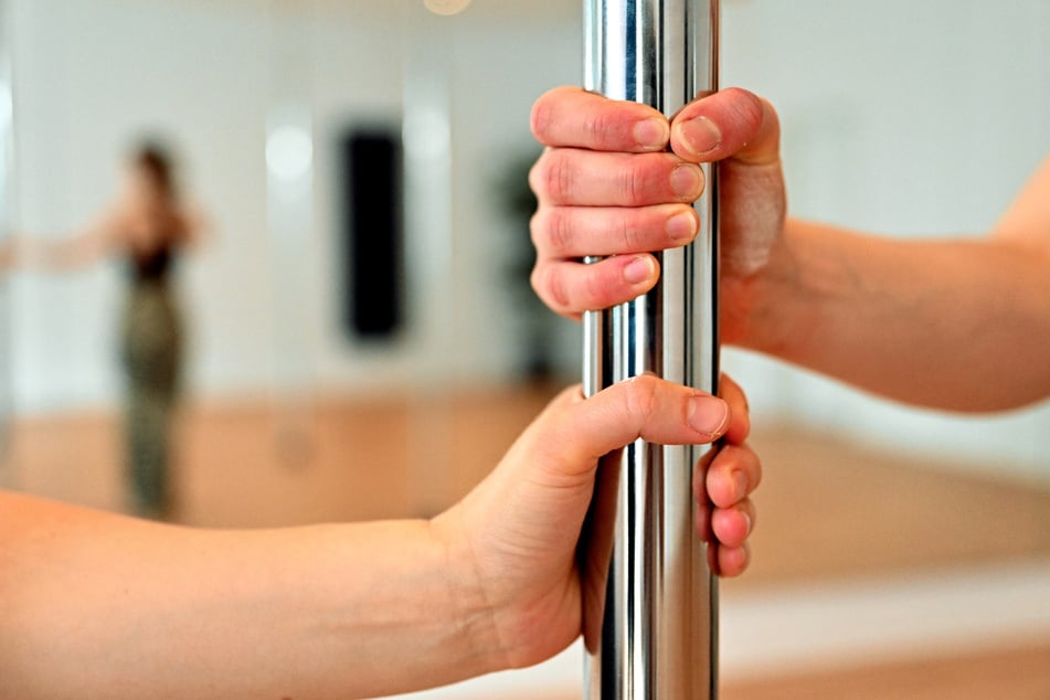 Das ist der "Basic Grip", ein Griff, den man hauptsächlich am Anfang benutzt.