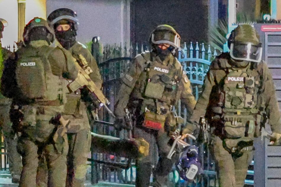 Riesen-Razzia gegen "Hells Angels": Mächtiger NRW-Boss festgenommen, auch Polizist und Stadt-Mitarbeiter im Verdacht