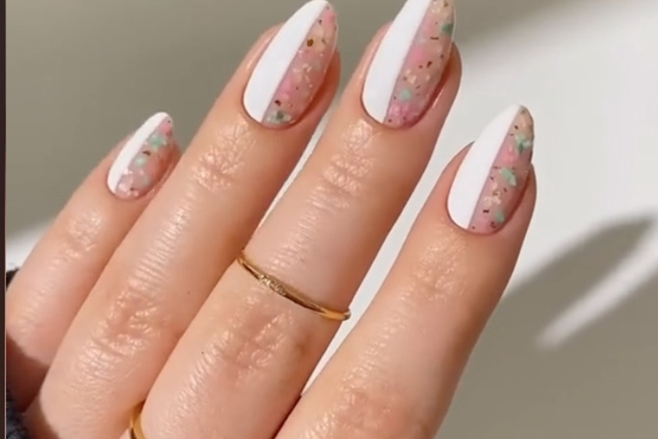 For lovers of all things floral, check out this unique, flower-inspired creation by TikToker kiaraskynails.