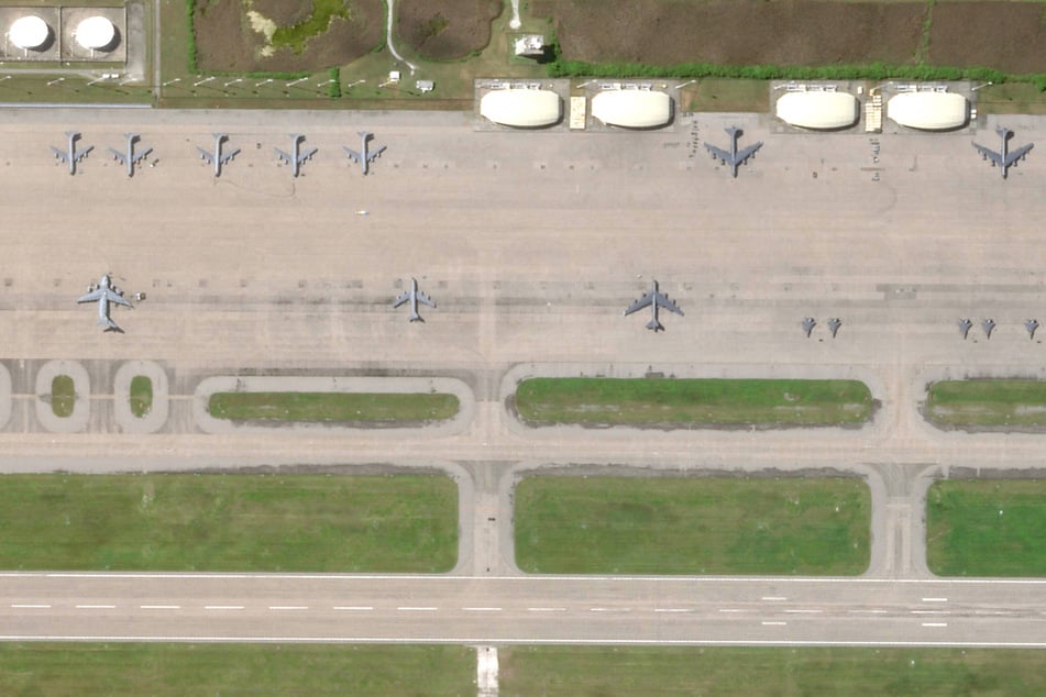 Heavy US bombers stationed at key Indian Ocean base amid Israel-Iran conflict