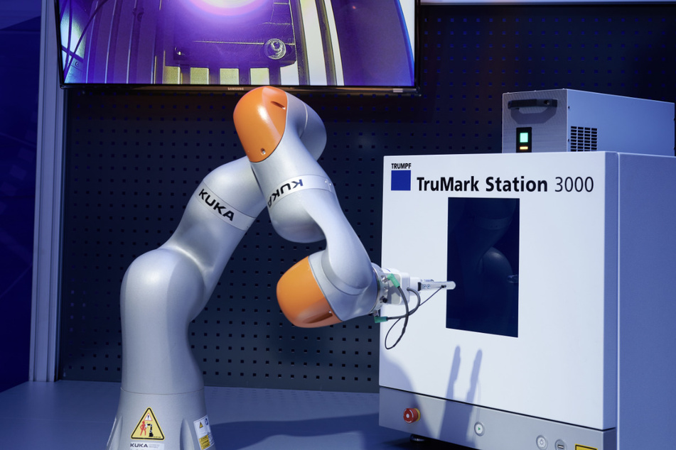 Das ist der Cobot in Aktion.