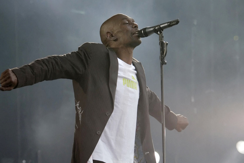 Maxi Jazz was the co-founder and lead singer of the electronic music group Faithless.