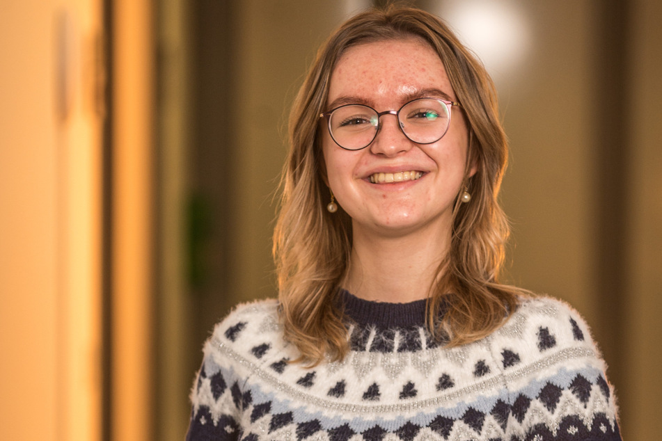 Joanna Kesicka ist 18 Jahre alt und seit November 2019 Vorsitzende des Landesschülerrates Sachsen. Sie besucht das Geschwister-Scholl-Gymnasium in Löbau und wird am Ende dieses Schuljahres die Abiturprüfungen ablegen.