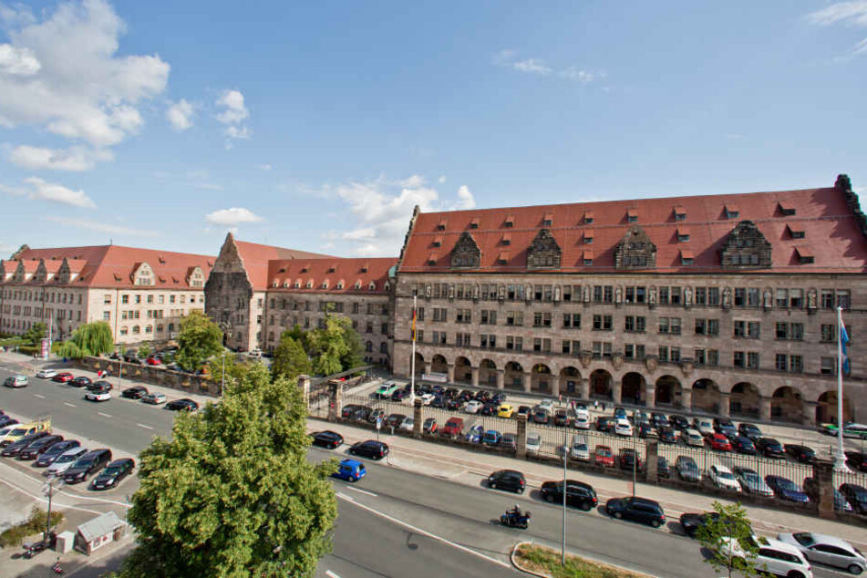 Der Prozess findet am Landgericht Nürnberg-Fürth statt. (Archivbild)