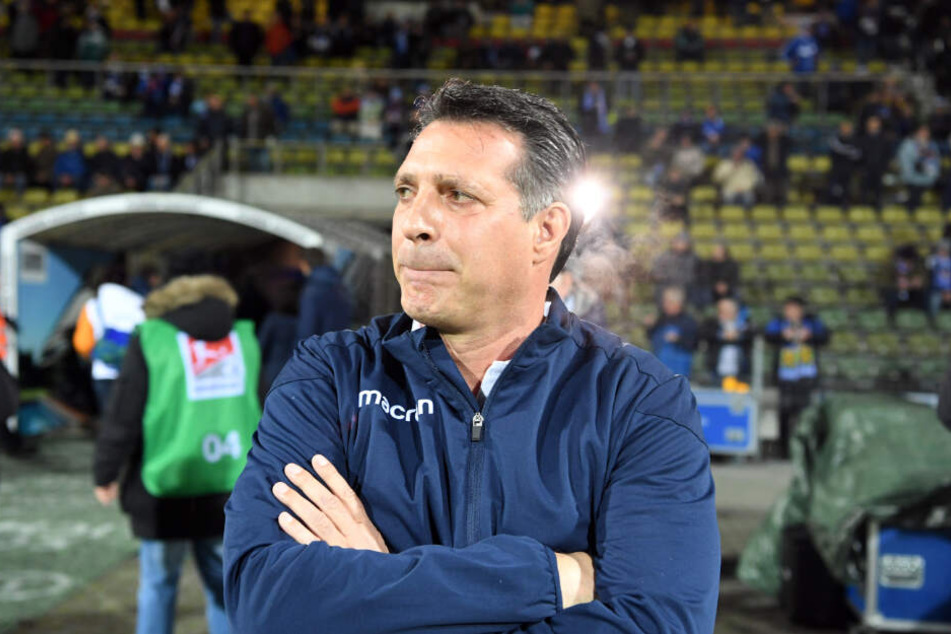 Der Trainer des KSC, Alois Schwartz.