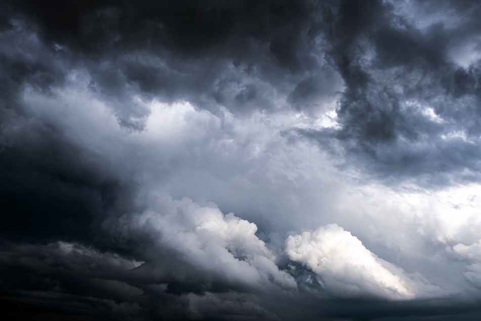 Gewitter, Sturmböen, Hagel: Deutscher Wetterdienst warnt vor Unwetter in Nordsachsen