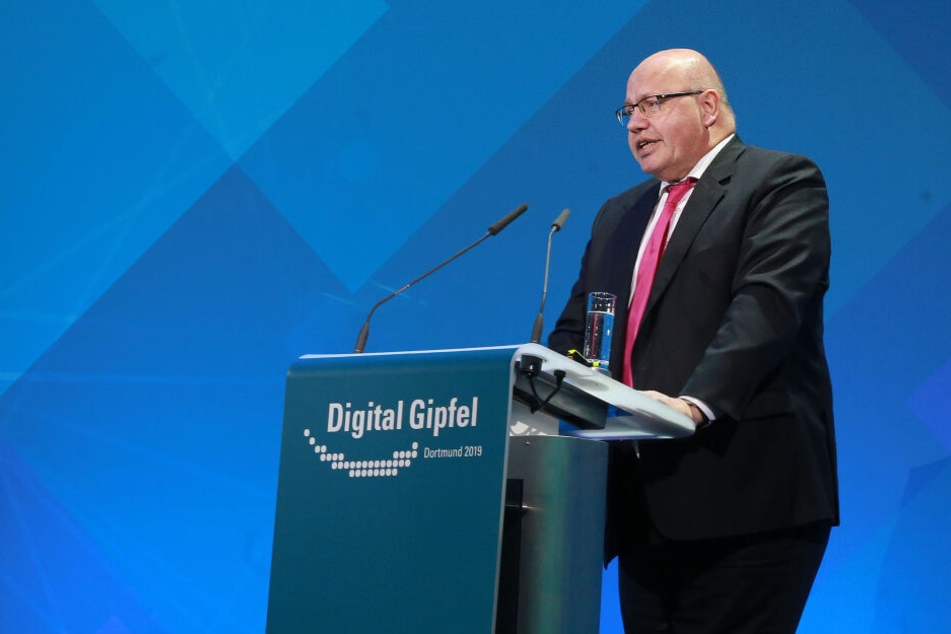Unter anderem fordert der CDU-Politiker eine Verkleinerung des Bundertags.