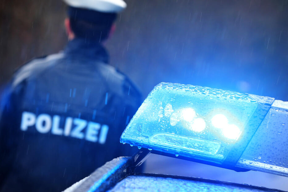 Die Polizei ermittelt wegen des Verdachts des Handels mit Betäubungsmitteln. (Symbolbild)