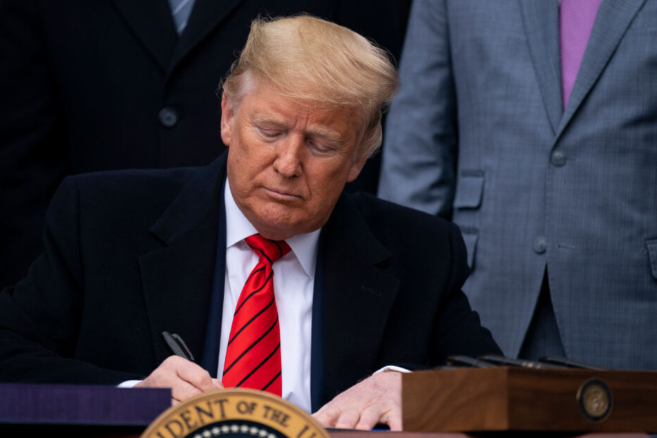 Donald Trump möchte die Zahl der Asylbewerber in den USA begrenzen.