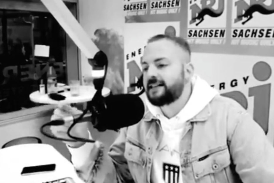 Am Dienstagmorgen sorgte ENERGY-SACHSEN-Moderator Julian (32) für einen emotionalen Moment: Er legte den Hörern seine Krankheitsgeschichte offen dar.
