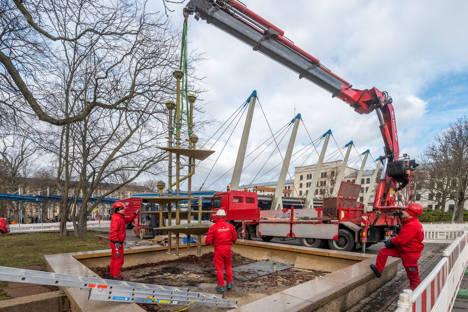 Der defekte Brunnen am Busbahnhof war im Februar von einer Spezialfirma demontiert worden.