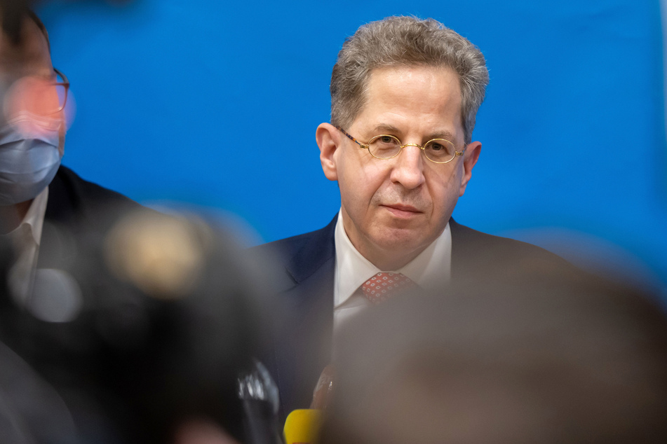 Ex-Verfassungsschutzchef Hans-Georg Maaßen (58, CDU) wettert gegen die Grünen und die SPD. Er beklagt sich über eine Dämonisierung seiner Person.