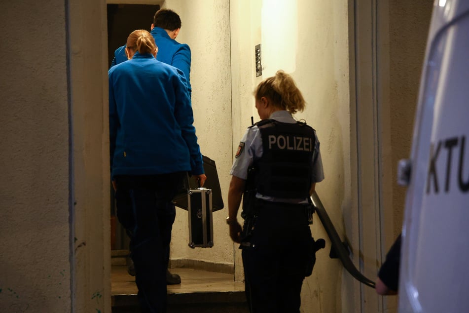 Ein Streit zwischen einer Frau (31†) und ihrem Partner(37) in NRW endete tödlich.