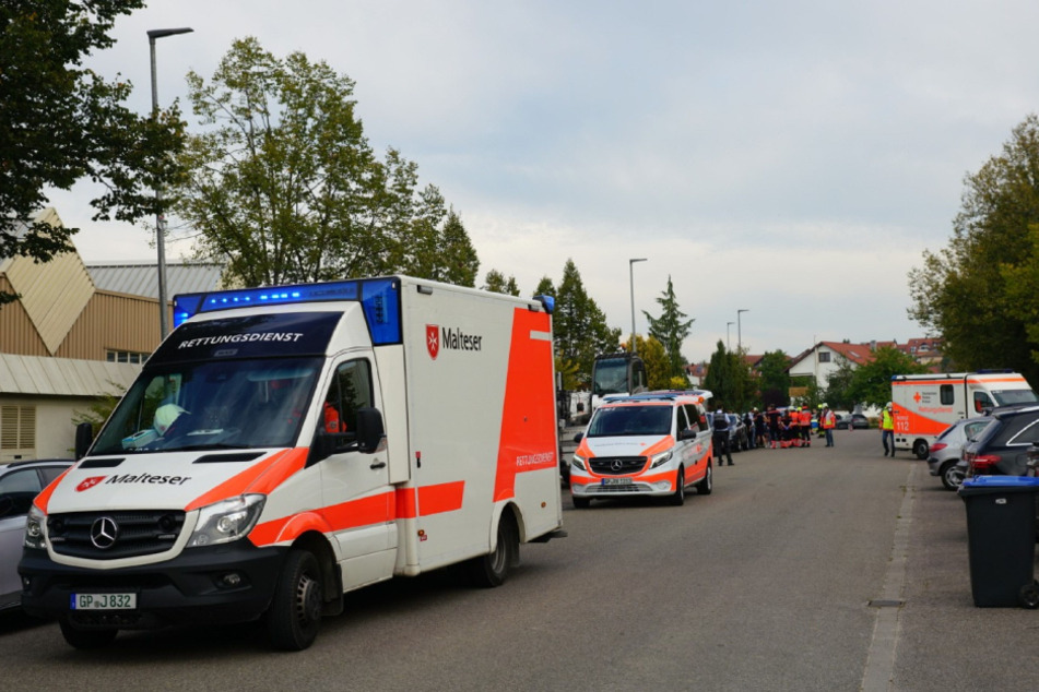 Rettungskräfte sind vor Ort.
