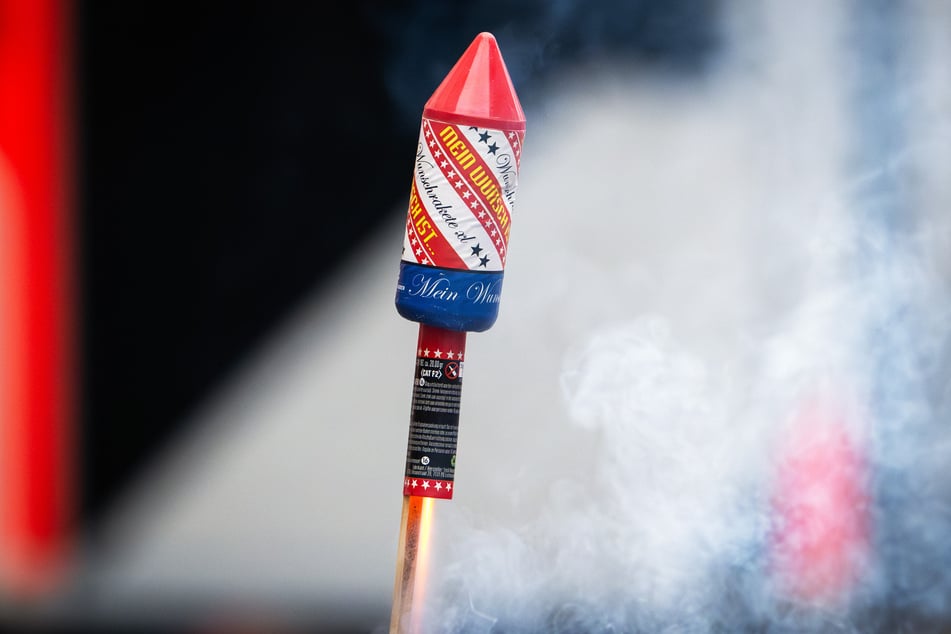 Die Raketen zielten direkt auf die Straße. (Symbolbild)