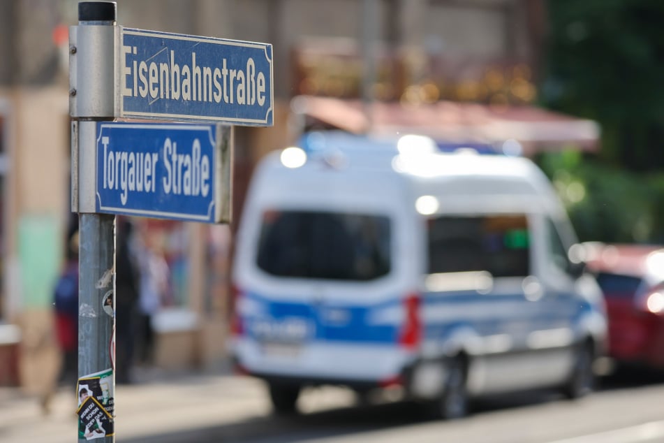 Auf Leipzigs Eisenbahnstraße ist es am Donnerstag erneut zu einer gewalttätigen Auseinandersetzung gekommen.