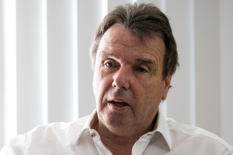 Der frühere DFL-Geschäftsführer Heribert Bruchhagen (74) ist mit dem Verhalten von Serge Gnabry (27) nicht einverstanden.