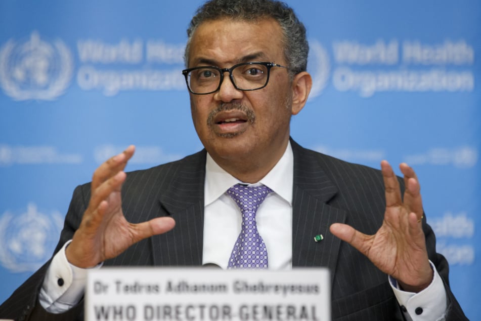 Tedros Adhanom Ghebreyesus, Generaldirektor der Weltgesundheitsorganisation, spricht während einer Pressekonferenz.