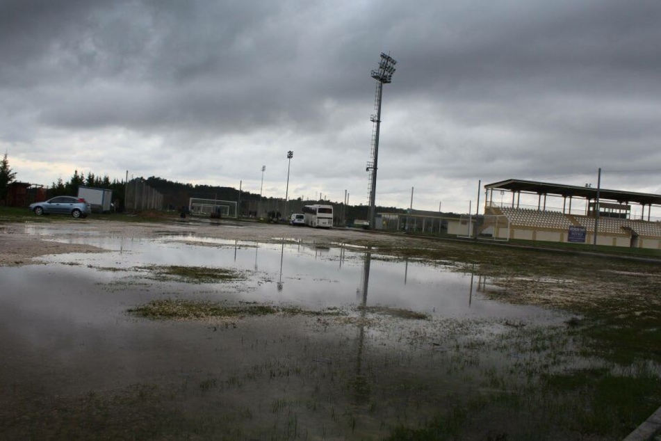 Der Platz im türkischen Belek ist durch anhaltende Regenfälle überflutet.