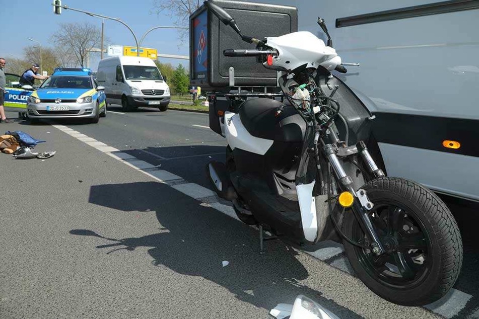 Der Fahrer des Rollers wurde schwer verletzt und kam in ein Krankenhaus.