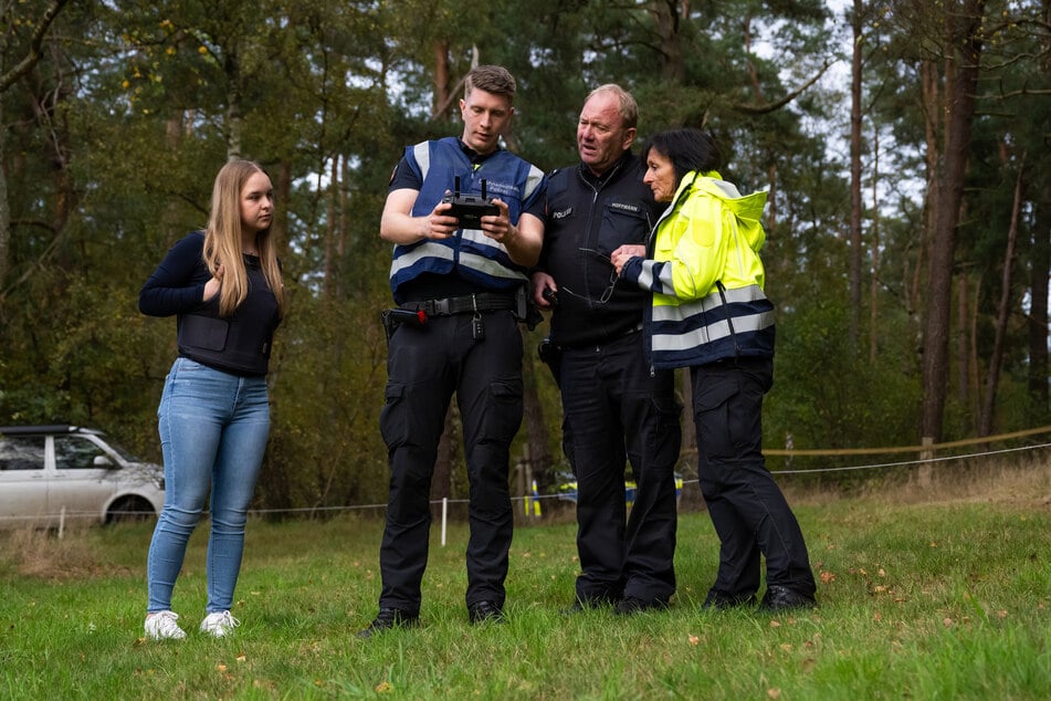 Student verschwunden - Polizei sucht per Sonar und Hubschrauber