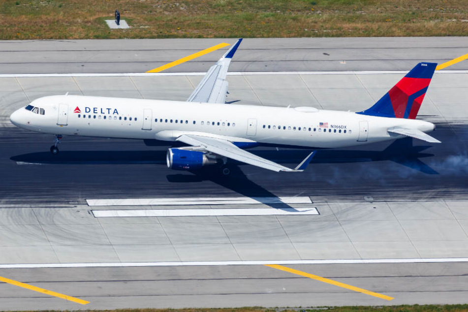 Eine Delta-Airlines-Maschine am Los Angeles Airport (LAX) (Symbolbild).