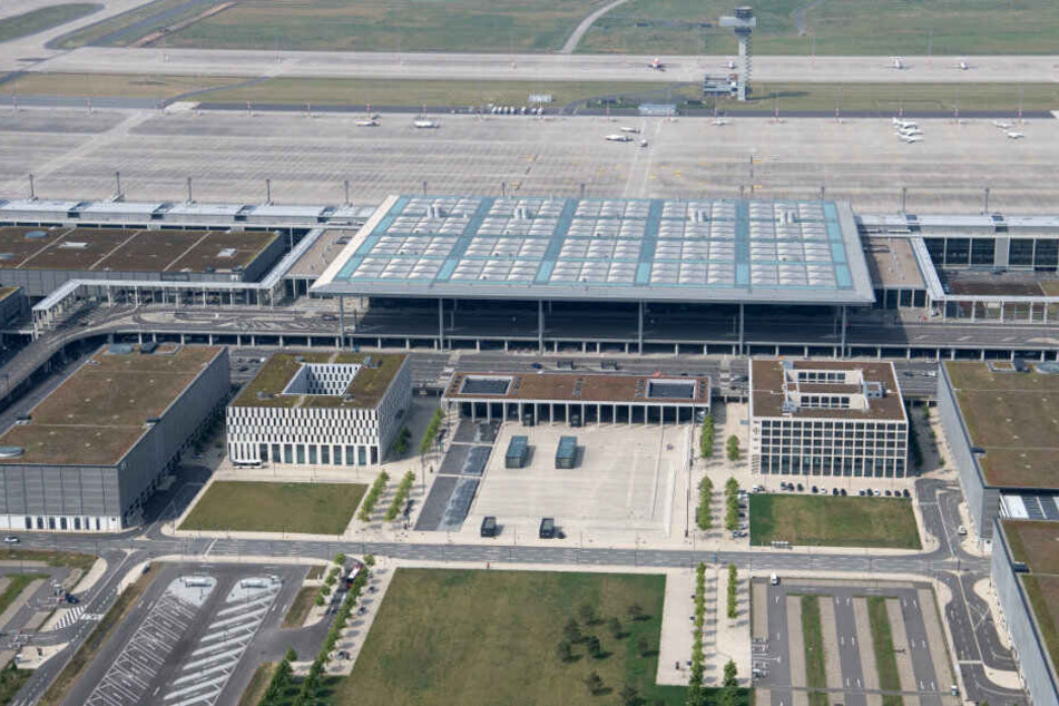 Der neue Hauptstadtflughafen BER soll im Herbst nächsten Jahres eröffnen.