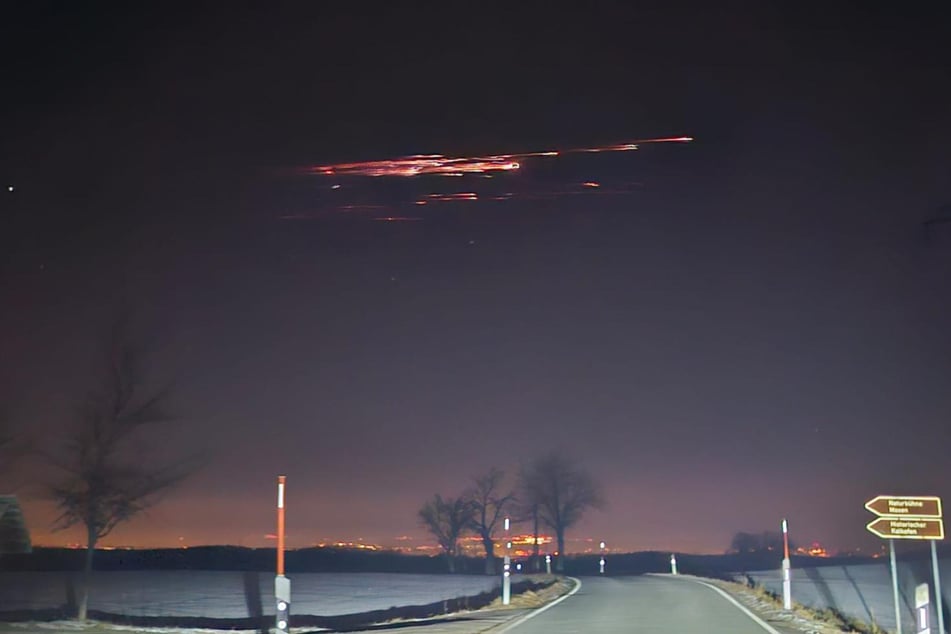 Nicht nur in Sachsen sorgten die Lichter am Nachthimmel für Aufregung.