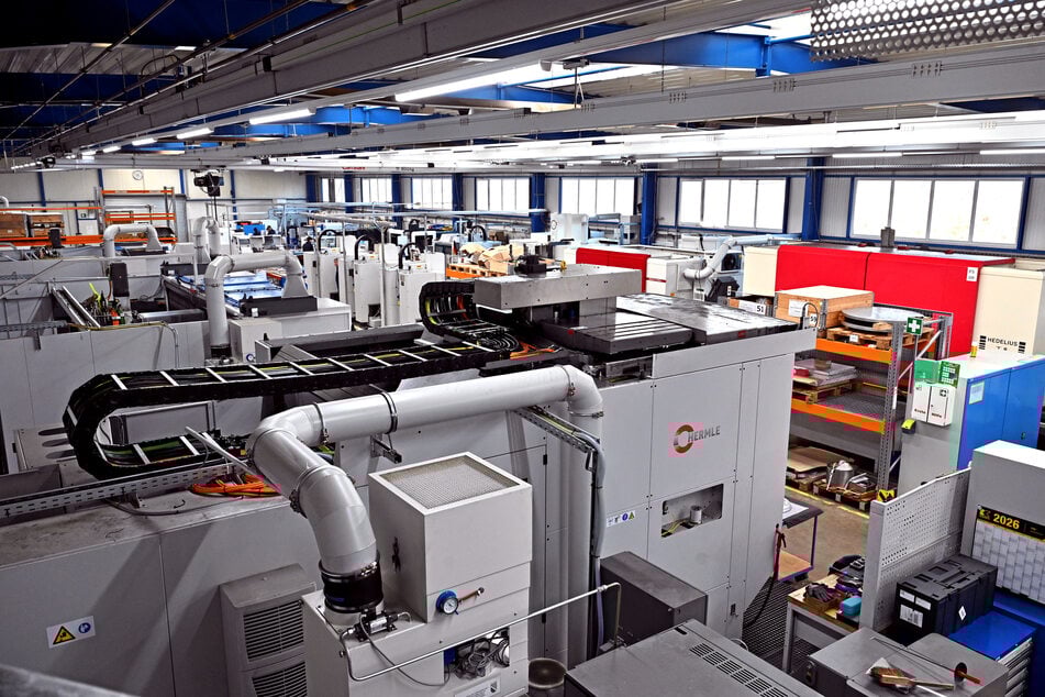 Proppenvoll: Die Produktionshalle soll um die doppelte Kapazität erweitert werden.