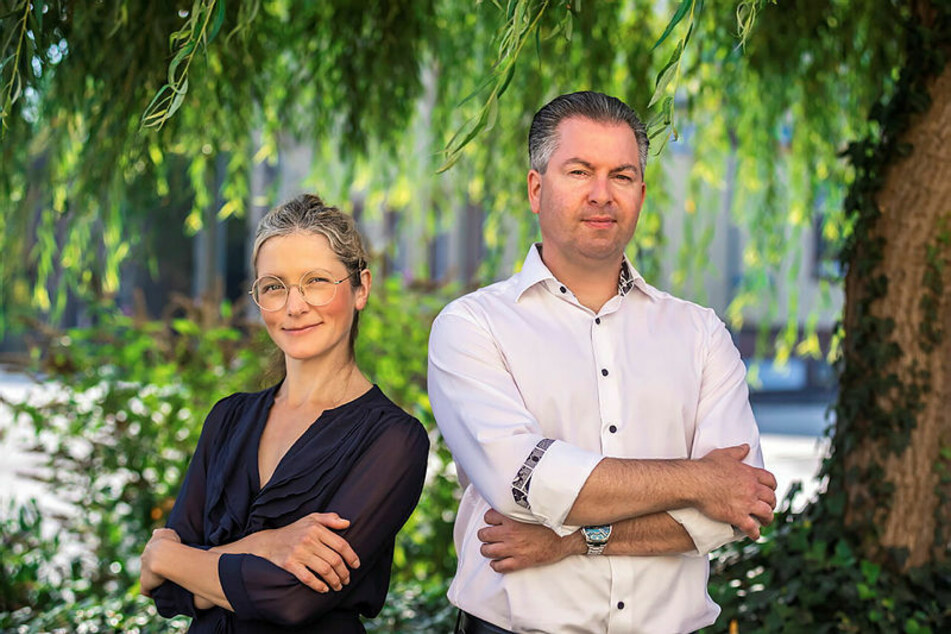 Stephanie Dunger und Andreas Scholz von der ChrEAnS-Geschäftsleitung haben ein Herz für Immobilien mit Charme und Geschichte.