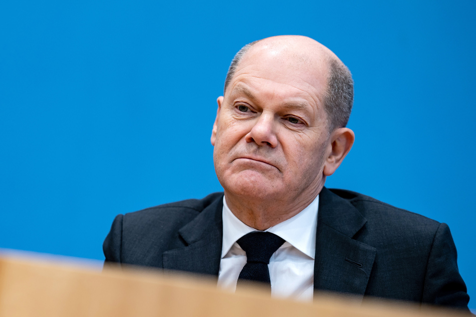 Olaf Scholz (63, SPD) hat Einschränkungen für Ungeimpfte als notwendiges Mittel zum Brechen der vierten Corona-Welle verteidigt.