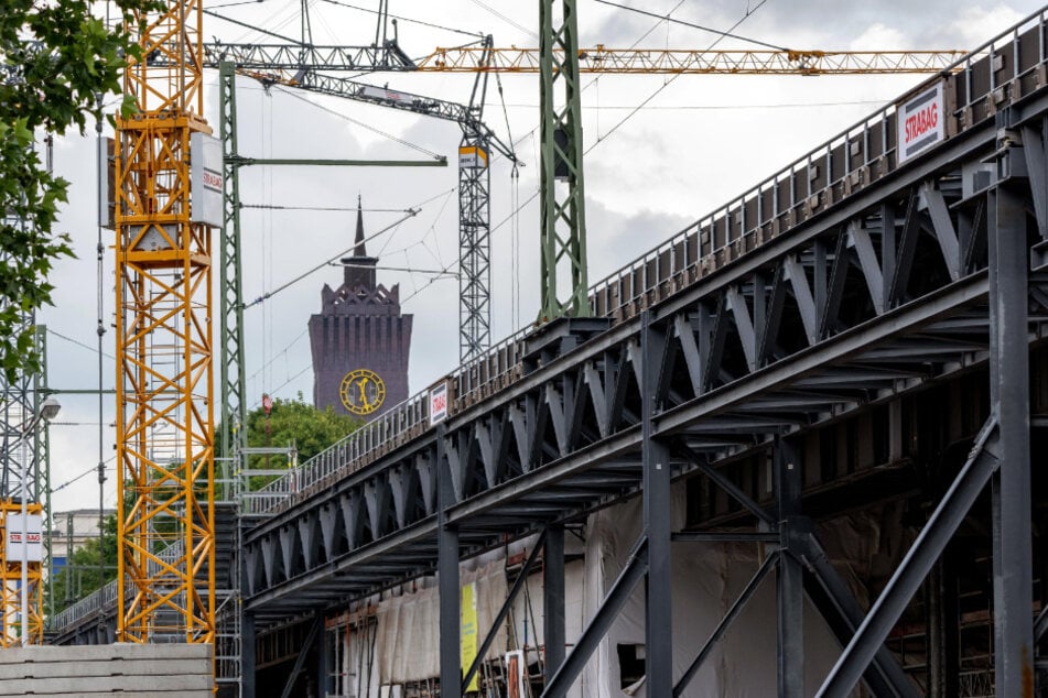 Die Bauarbeiten am denkmalgeschützten Viadukt finden bald ein Ende.