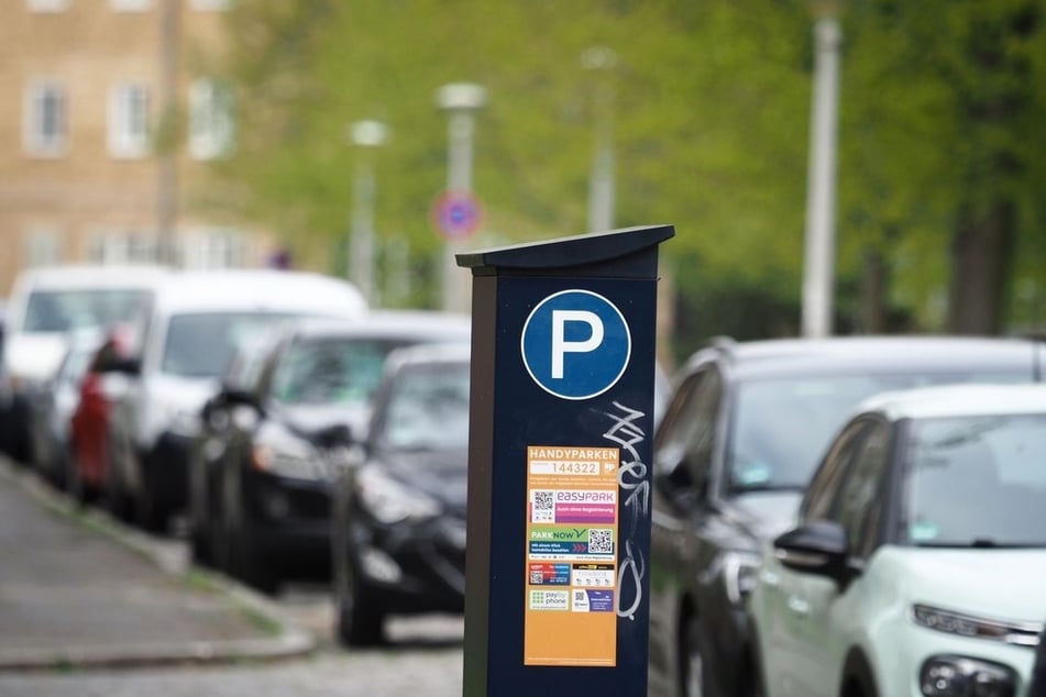Die Scan-Autos können erkennen, ob Autofahrer ein Parkticket gezogen haben. (Symbolfoto)