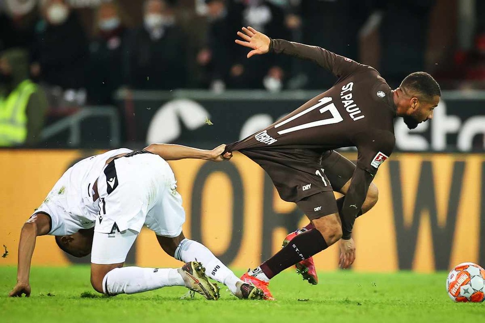 Daniel-Kofi Kyereh (25) wird dem FC St. Pauli mit seiner Leichtigkeit in den kommenden Wochen fehlen.