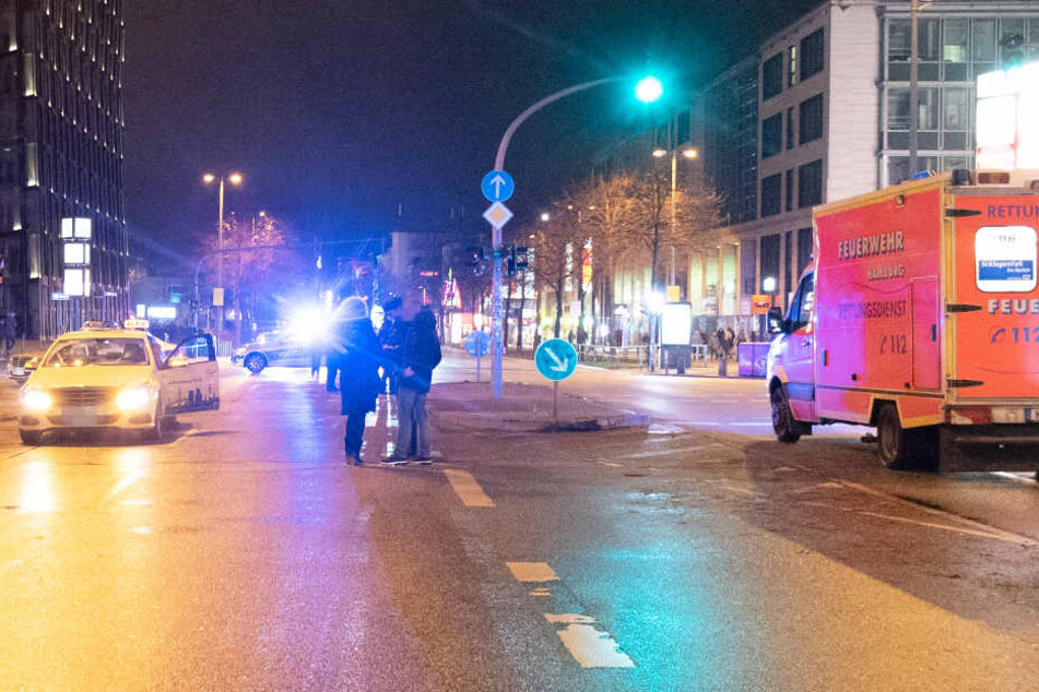 Polizei rätselt nach Unfall auf der Reeperbahn: Wer ist der Angefahrene?