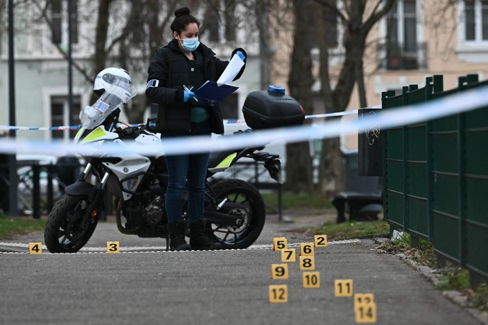 Bei der Attacke wurden mehrere Polizisten verletzt.