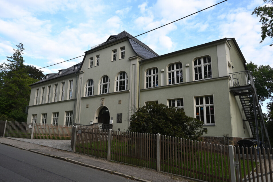 An der Europäischen Oberschule in Waldenburg soll der Sohn von Oberbürgermeister Marcus Steinhart (46, CDU) gemobbt worden sein.