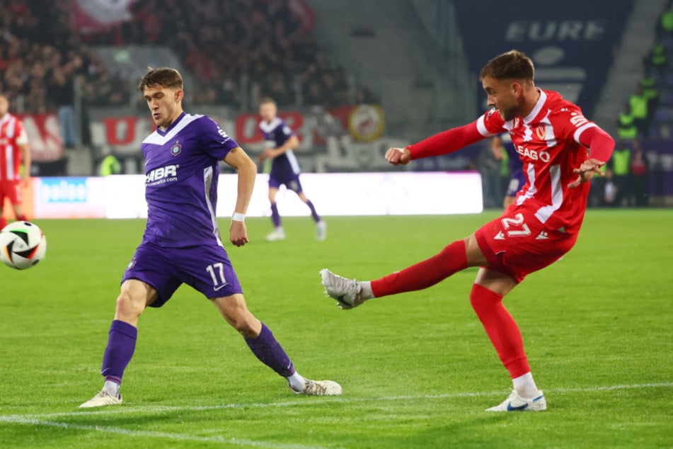 Während seiner Zeit bei Energie Cottbus wurde er mit den Lausitzern zweimal in Folge Meister der Regionalliga und schaffte 2024 den Aufstieg in die 3. Liga.