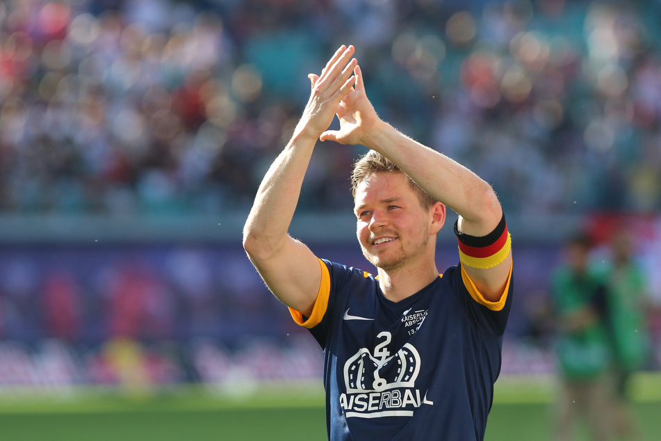 2018 hatte er sich nach sechs Jahren von RB Leipzig verabschiedet, bekam unter dem Motto "Kaiserlicher Abschluss" sogar ein Abschiedsspiel.