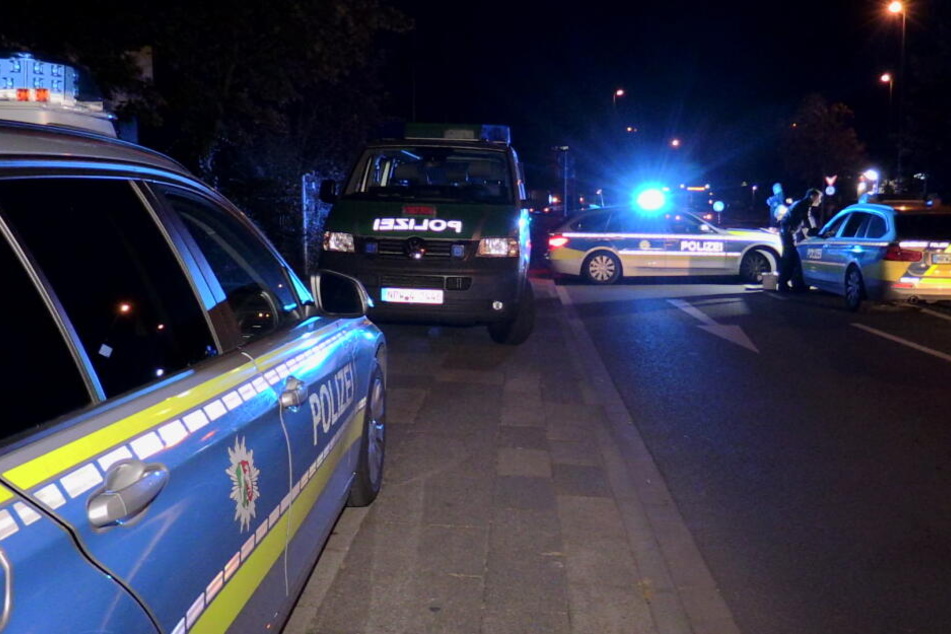 Die Tat löste einen Großeinsatz der Polizei und weiterer Rettungskräfte aus.