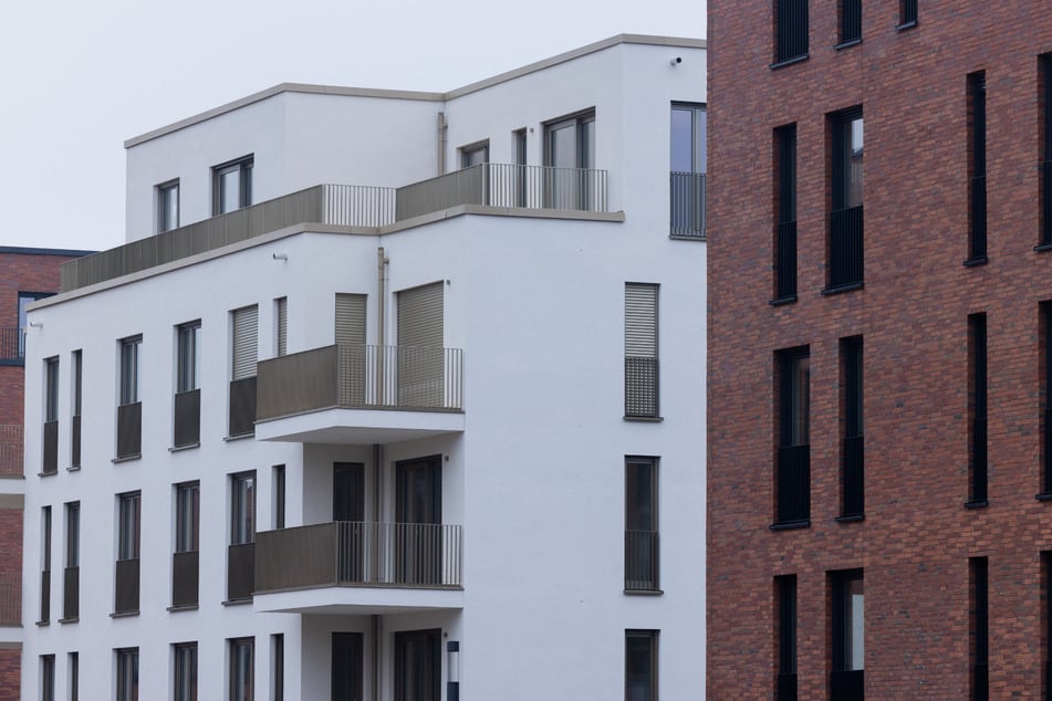 In vielen Regionen NRWs ist der Wohnraum knapp - und das Angebot entsprechend teuer. Gegen den Wucher soll die Mietpreisbremse helfen. (Symbolfoto)