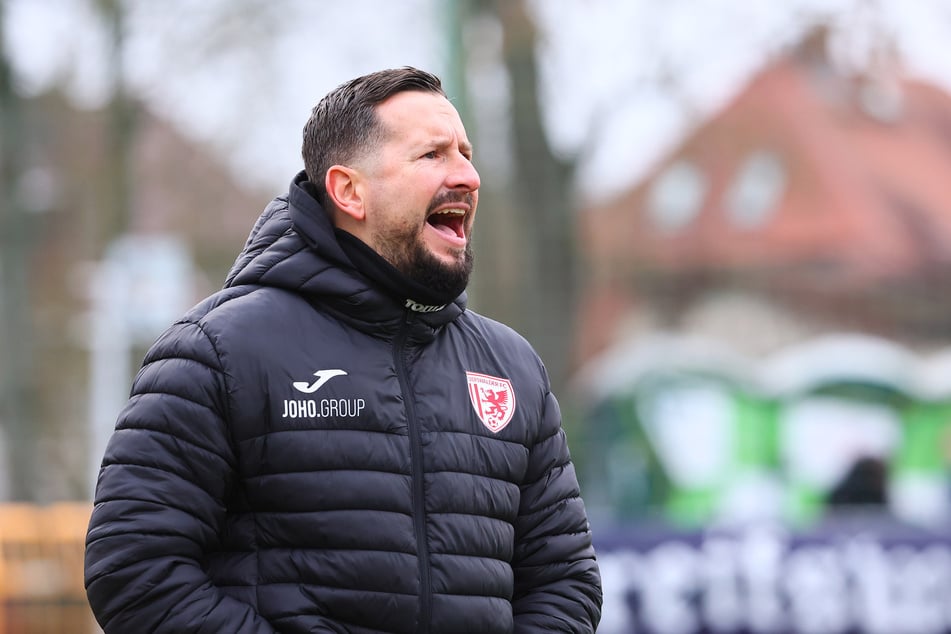 Noch am Sonntag coachte Markus Zschiesche (43) den Greifswalder FC zum Sieg bei Chemie Leipzig. Zwei Tage später ist er weg.