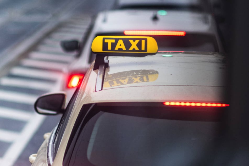 Im Ortsteil Gesundbrunnen soll ein Taxifahrer vom Unfallort geflüchtet sein. (Symbolfoto)