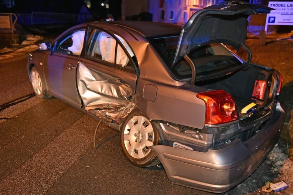 Auch der Toyota musste am Ende abgeschleppt werden.