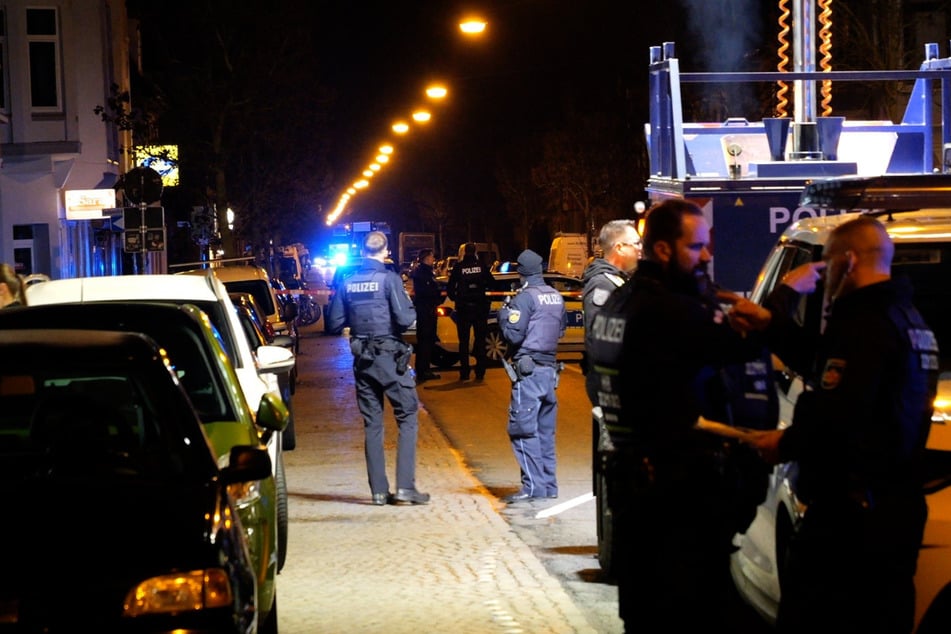 In Bremen gab es allein im März fünf Gewalttaten, bei denen Schüsse gefallen sind.