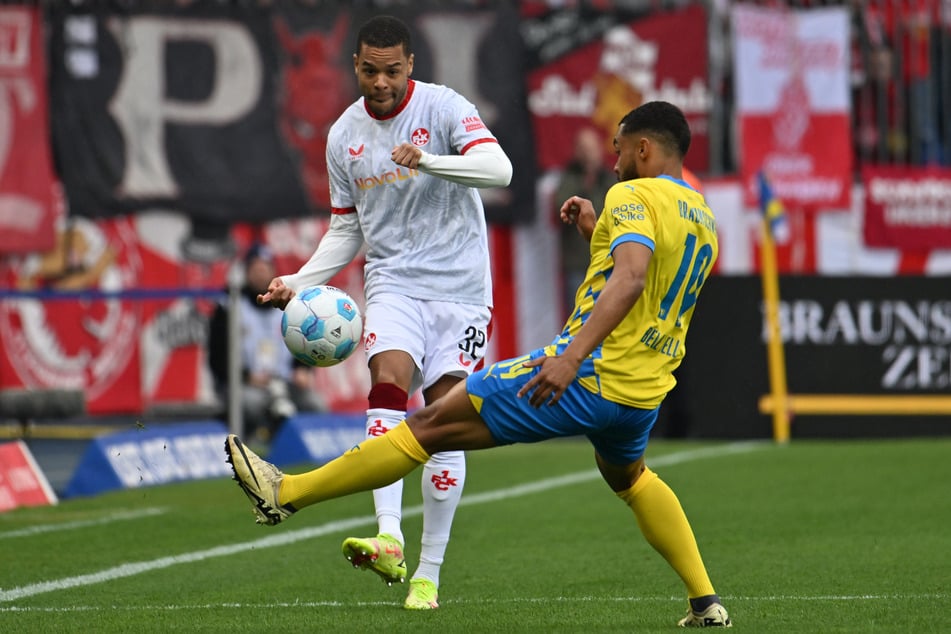 Jan Gyamerah (30, links) trägt künftig das Trikot der SV Elversberg.