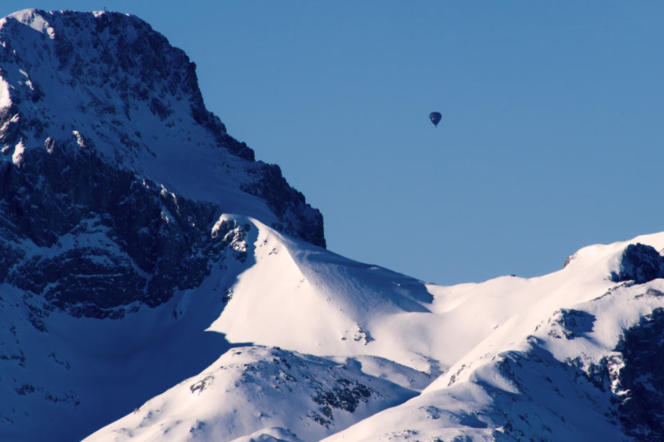 Am Watzmann ist ein 70-jähriger Bergsteiger 200 Meter in die Tiefe gestürzt (Symbolbild).