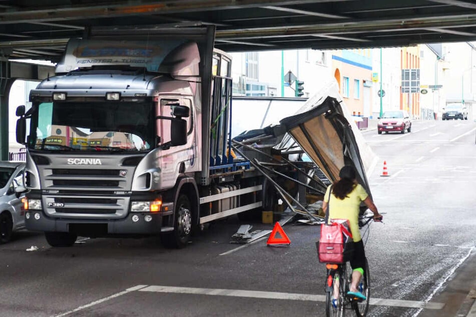 Die Unterführung ist nur für Fahrzeuge bis zu 3,6 Meter Höhe zugelassen.